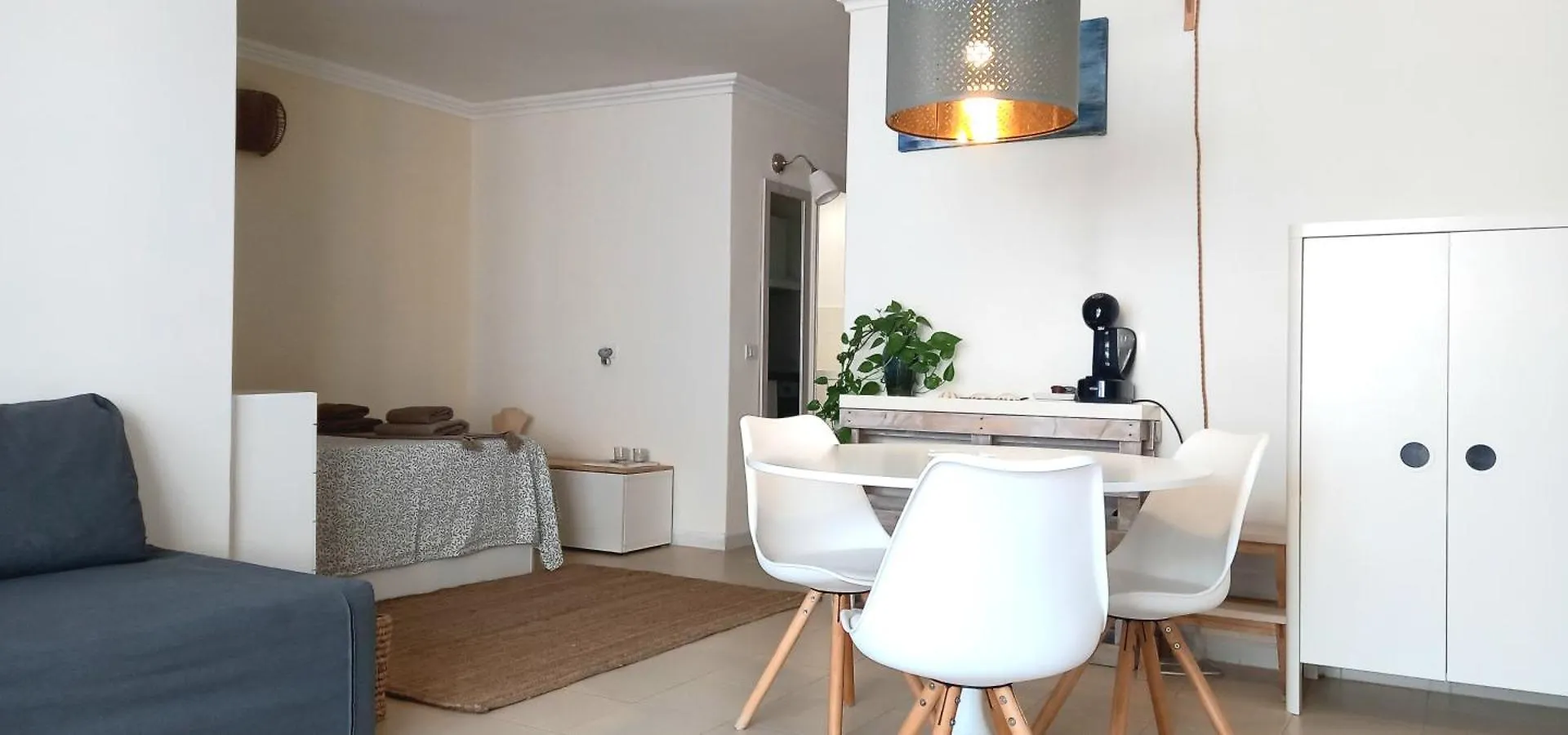 Luminoso Apartamento Con Piscina San Miguel de Abona
